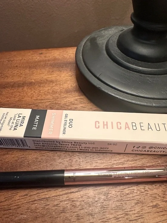 CHICABEAUTY Duo Gel Eyeliner - Shimmer & Matte (black) BNIB - Picture 7 of 7